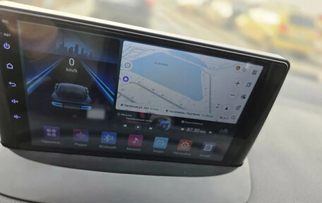 Renault Megane III, 2010 год, 650 000 рублей, 11 фотография