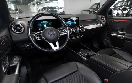 Mercedes-Benz GLB, 2020 год, 3 980 000 рублей, 7 фотография