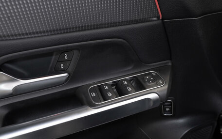 Mercedes-Benz GLB, 2020 год, 3 980 000 рублей, 19 фотография