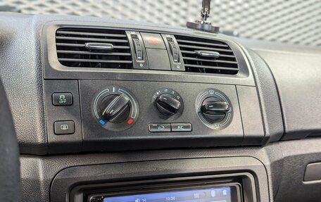 Skoda Fabia II, 2011 год, 650 000 рублей, 21 фотография