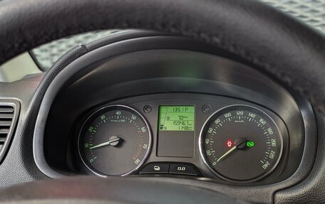 Skoda Fabia II, 2011 год, 650 000 рублей, 22 фотография