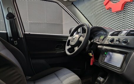 Skoda Fabia II, 2011 год, 650 000 рублей, 26 фотография