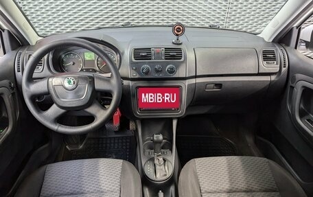 Skoda Fabia II, 2011 год, 650 000 рублей, 12 фотография