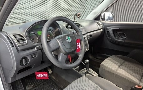 Skoda Fabia II, 2011 год, 650 000 рублей, 10 фотография