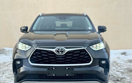 Toyota Highlander, 2026 год, 5 650 000 рублей, 2 фотография