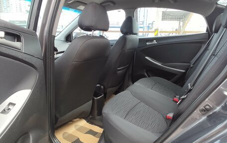 Hyundai Solaris II рестайлинг, 2016 год, 800 000 рублей, 11 фотография