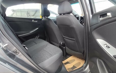 Hyundai Solaris II рестайлинг, 2016 год, 800 000 рублей, 12 фотография