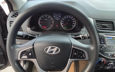 Hyundai Solaris II рестайлинг, 2016 год, 800 000 рублей, 15 фотография