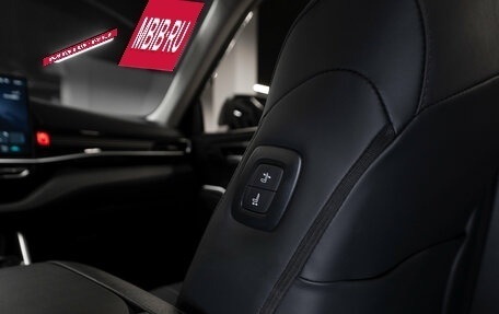 Toyota Highlander, 2026 год, 6 000 000 рублей, 17 фотография