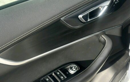 Chery Tiggo 8 Pro, 2021 год, 1 760 000 рублей, 11 фотография