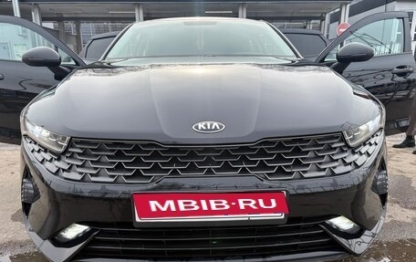 KIA K5, 2021 год, 2 500 000 рублей, 1 фотография