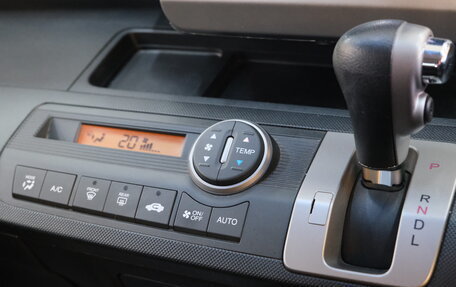 Honda Freed I, 2012 год, 1 199 000 рублей, 16 фотография