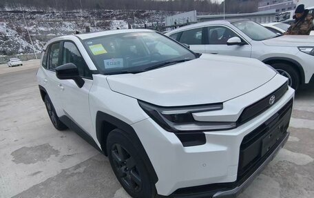 Toyota RAV4, 2025 год, 4 900 000 рублей, 3 фотография