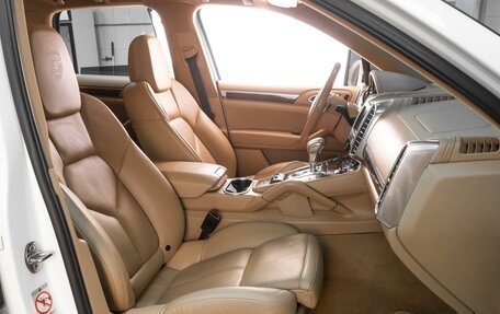 Porsche Cayenne III, 2010 год, 2 199 000 рублей, 8 фотография