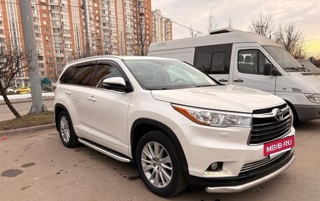 Toyota Highlander III, 2014 год, 3 000 000 рублей, 6 фотография