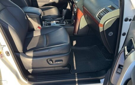 Toyota Land Cruiser Prado 150 рестайлинг 2, 2015 год, 4 300 000 рублей, 19 фотография