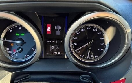 Toyota Land Cruiser Prado 150 рестайлинг 2, 2015 год, 4 300 000 рублей, 21 фотография