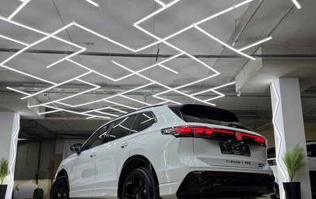 Volkswagen Tiguan, 2026 год, 4 900 000 рублей, 2 фотография