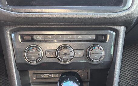 Volkswagen Tiguan II, 2018 год, 2 550 000 рублей, 8 фотография