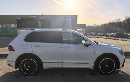 Volkswagen Tiguan II, 2018 год, 2 550 000 рублей, 10 фотография