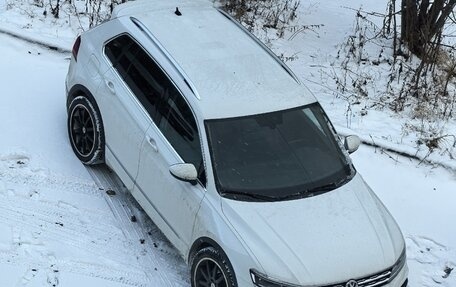 Volkswagen Tiguan II, 2018 год, 2 550 000 рублей, 12 фотография