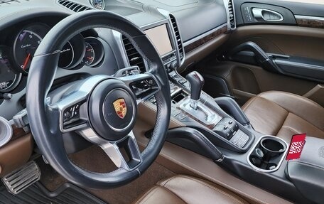 Porsche Cayenne III, 2015 год, 4 500 000 рублей, 12 фотография