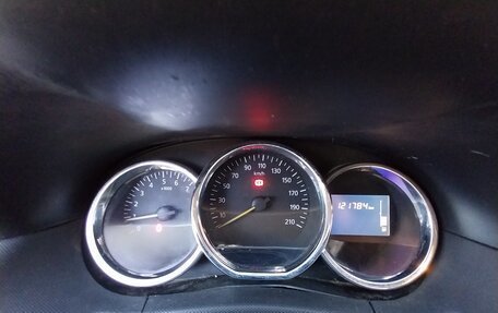 Renault Duster I рестайлинг, 2017 год, 1 300 000 рублей, 9 фотография