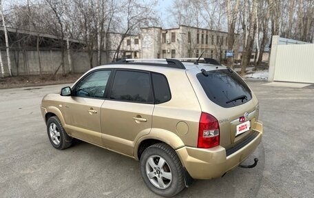 Hyundai Tucson III, 2005 год, 600 000 рублей, 8 фотография