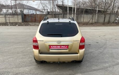 Hyundai Tucson III, 2005 год, 600 000 рублей, 7 фотография