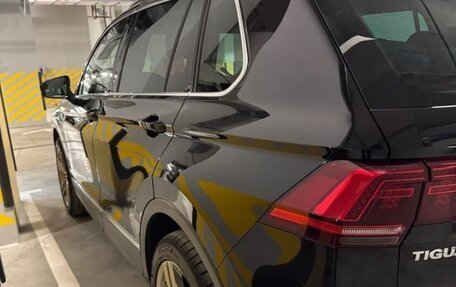 Volkswagen Tiguan II, 2018 год, 3 100 000 рублей, 5 фотография