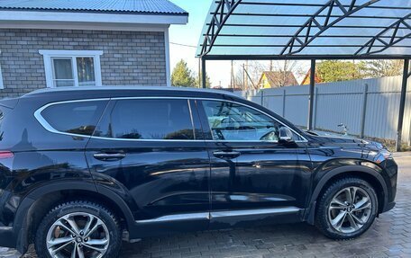 Hyundai Santa Fe IV, 2019 год, 2 400 000 рублей, 5 фотография