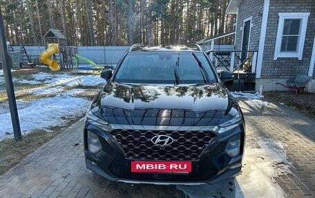 Hyundai Santa Fe IV, 2019 год, 2 400 000 рублей, 4 фотография