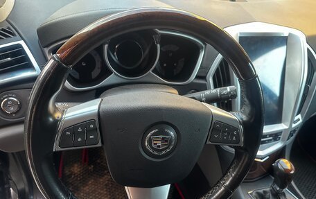 Cadillac SRX II рестайлинг, 2011 год, 1 400 000 рублей, 2 фотография