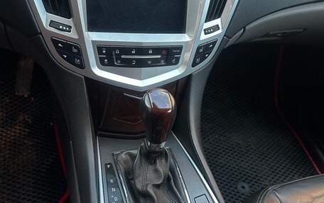 Cadillac SRX II рестайлинг, 2011 год, 1 400 000 рублей, 7 фотография