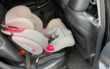 Toyota RAV4, 2011 год, 1 250 000 рублей, 21 фотография