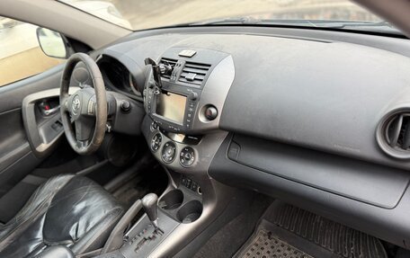 Toyota RAV4, 2011 год, 1 250 000 рублей, 25 фотография