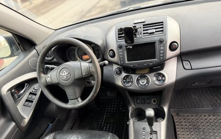 Toyota RAV4, 2011 год, 1 250 000 рублей, 24 фотография