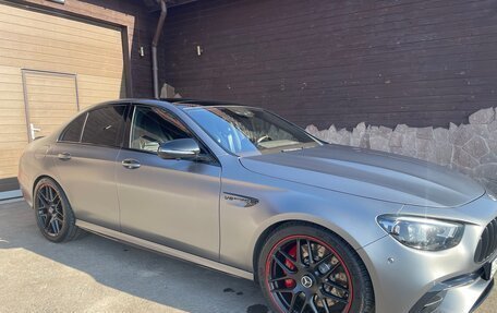 Mercedes-Benz E-Класс AMG, 2017 год, 5 800 000 рублей, 2 фотография