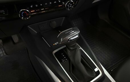 Chevrolet Monza, 2023 год, 1 764 000 рублей, 12 фотография