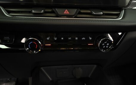 Chevrolet Monza, 2023 год, 1 764 000 рублей, 17 фотография
