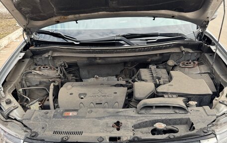 Mitsubishi Outlander III рестайлинг 3, 2014 год, 1 050 000 рублей, 7 фотография