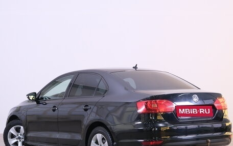 Volkswagen Jetta VI, 2011 год, 919 000 рублей, 5 фотография