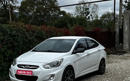 Hyundai Solaris II рестайлинг, 2013 год, 790 000 рублей, 1 фотография