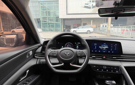 Hyundai Elantra, 2022 год, 1 111 040 рублей, 12 фотография