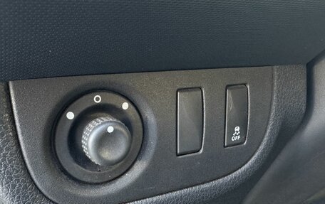 Renault Logan II, 2022 год, 1 155 000 рублей, 13 фотография