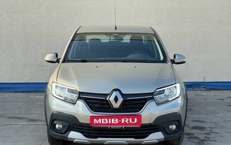 Renault Logan II, 2022 год, 1 155 000 рублей, 2 фотография