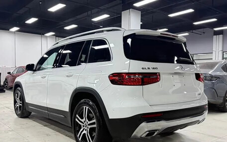 Mercedes-Benz GLB, 2022 год, 3 100 000 рублей, 3 фотография