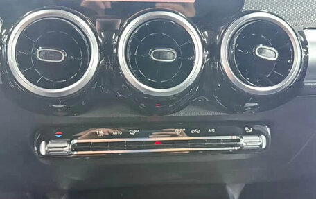 Mercedes-Benz GLB, 2022 год, 3 100 000 рублей, 9 фотография