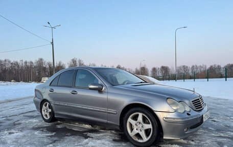 Mercedes-Benz C-Класс, 2002 год, 300 000 рублей, 4 фотография