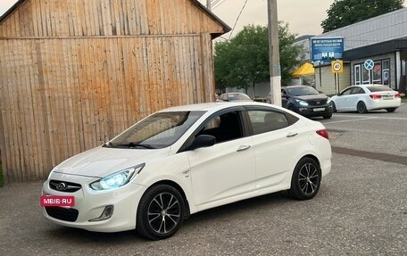Hyundai Solaris II рестайлинг, 2013 год, 790 000 рублей, 10 фотография